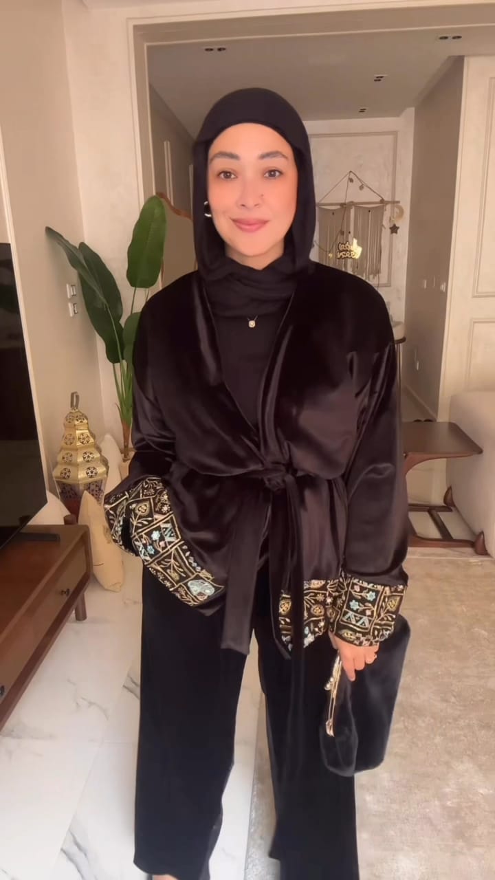 Safia set (black colour )