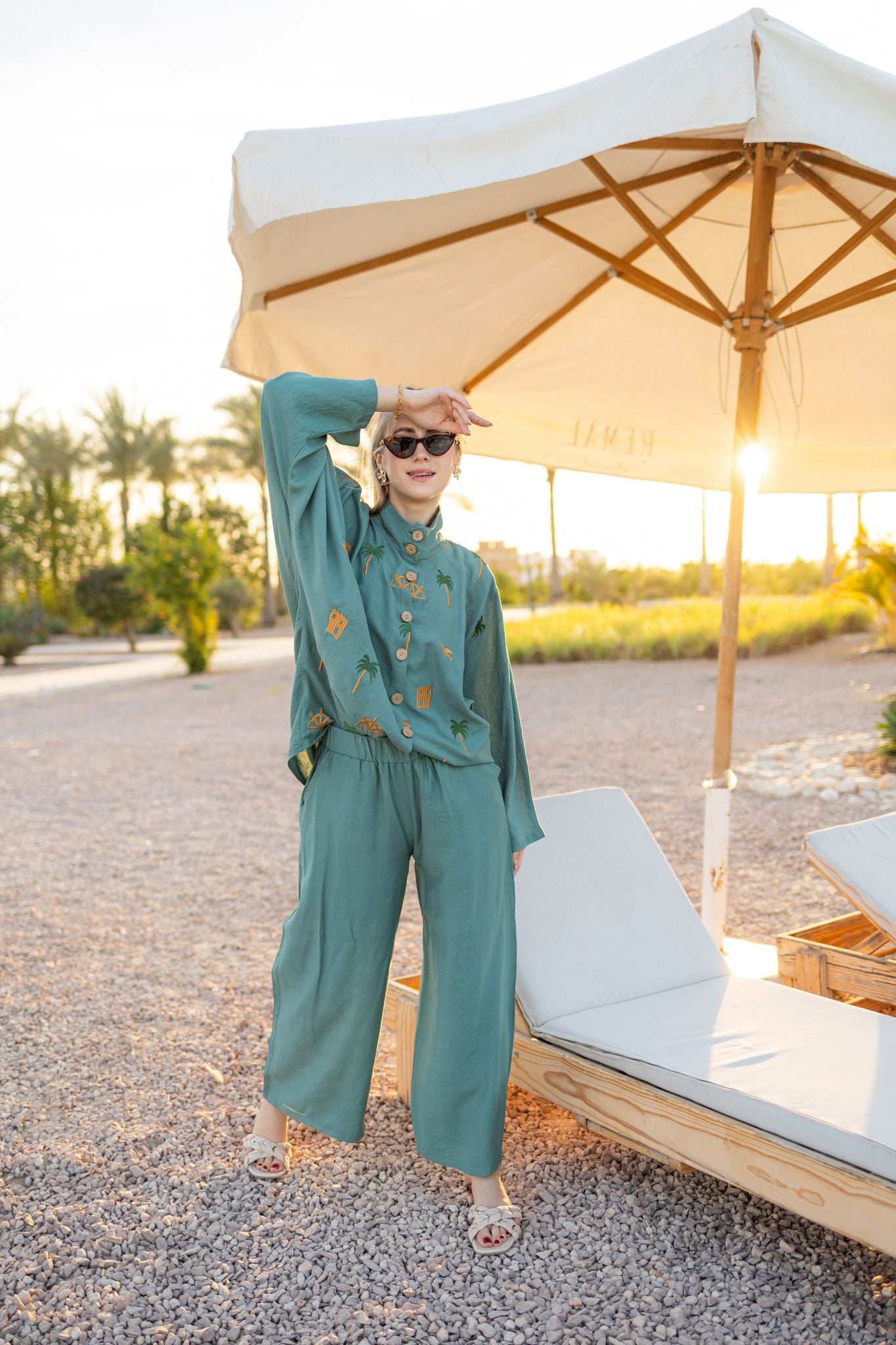 dark mint linen oversized embrodiery set