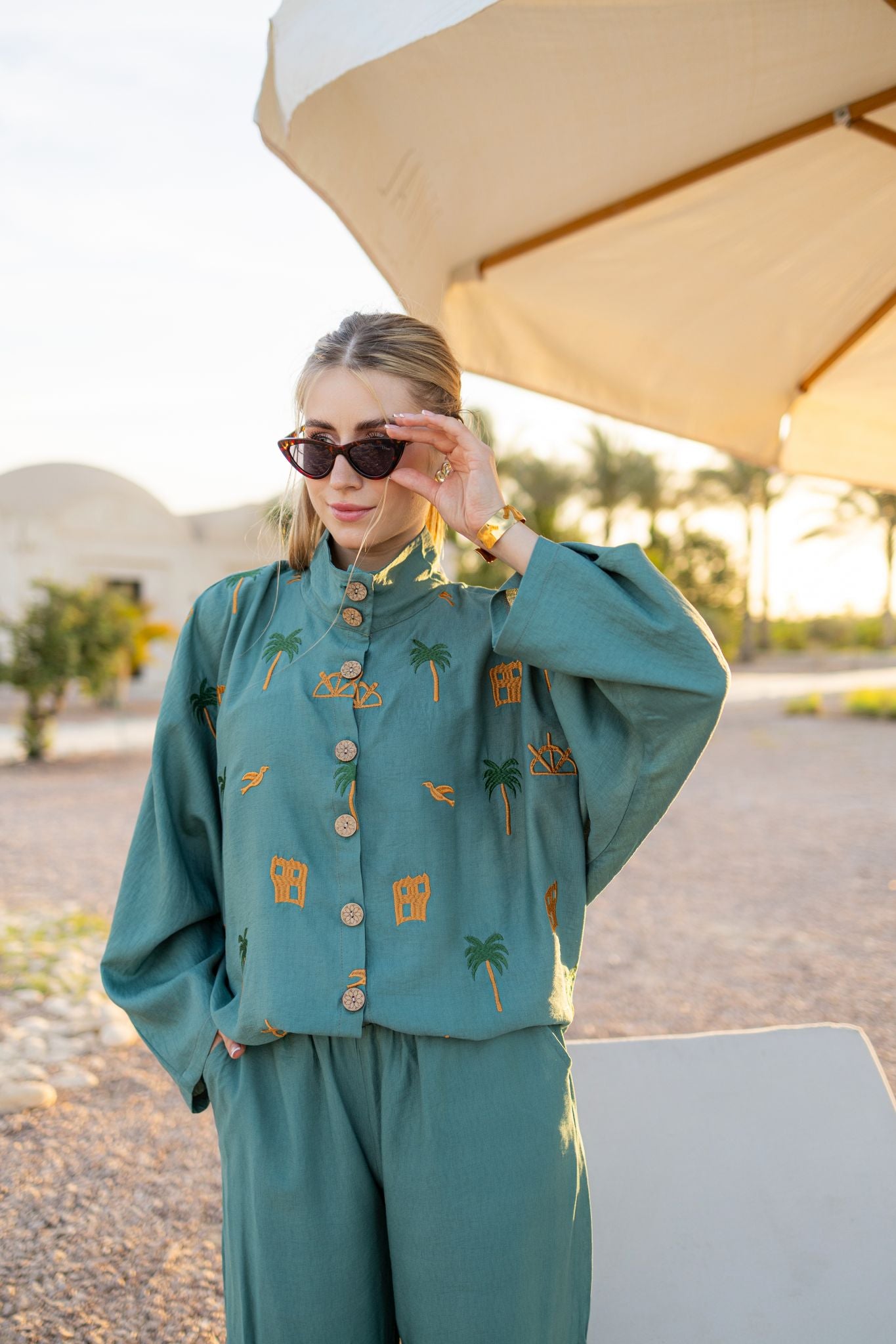 dark mint linen oversized embrodiery set