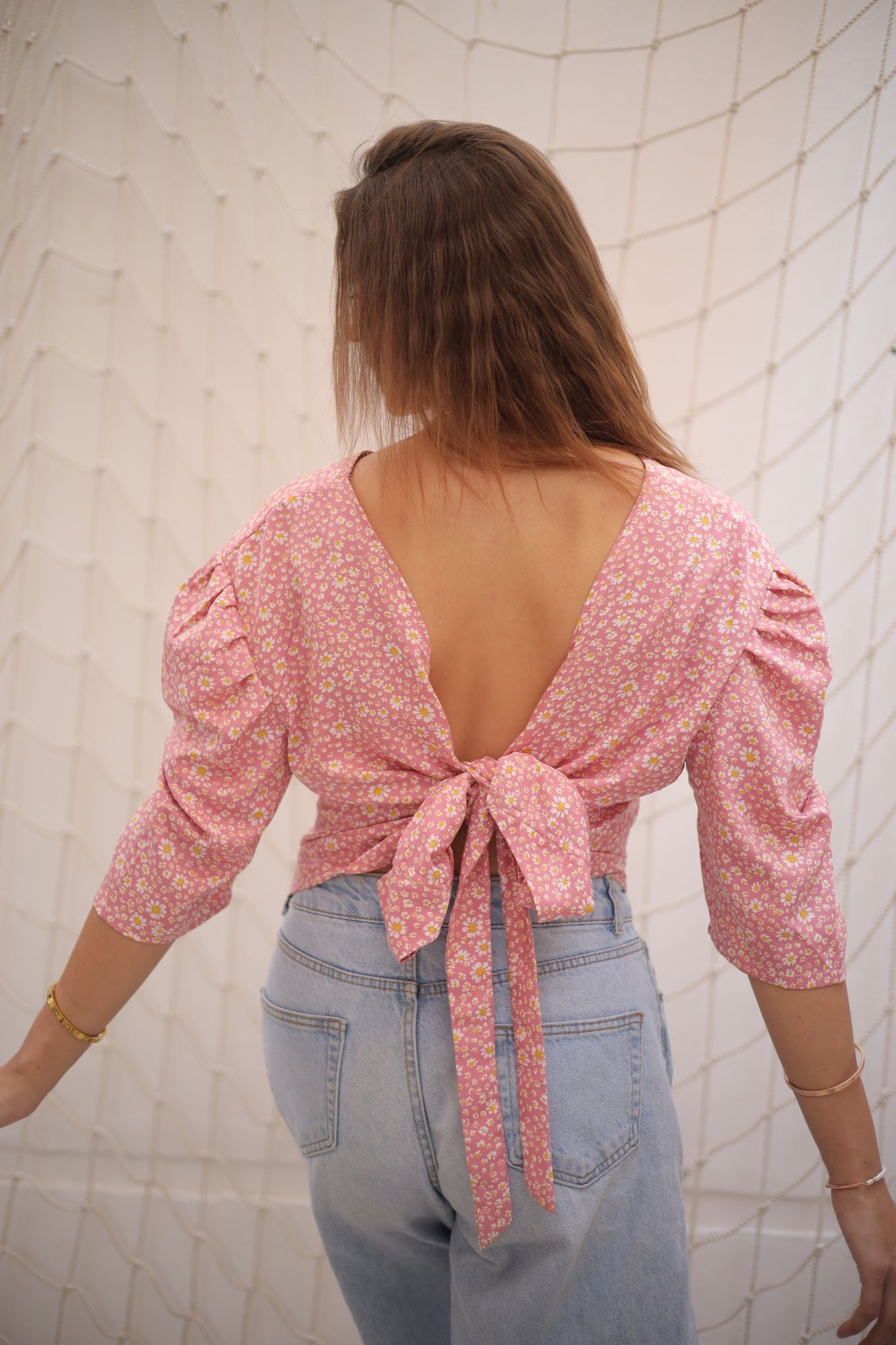 nude back ribbon blouse