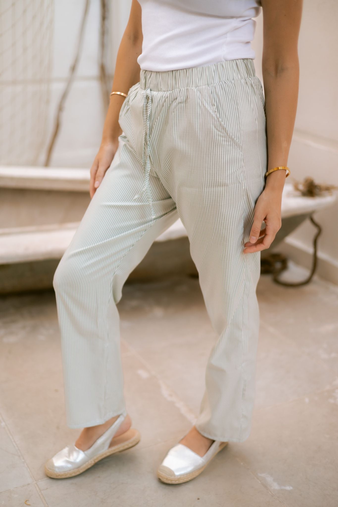 olive stripped pants