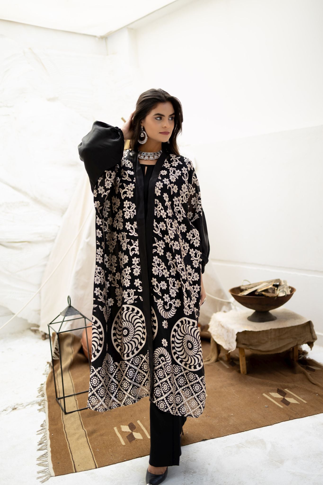 black x silver kimono 2