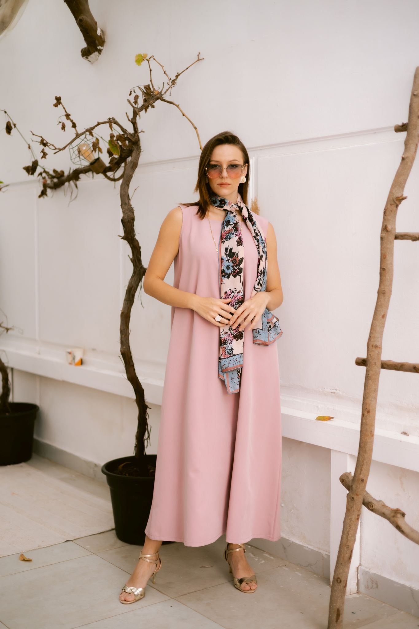 nude sleevless dress