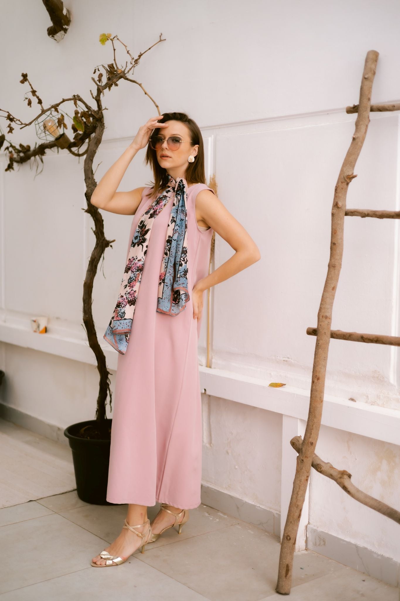 nude sleevless dress