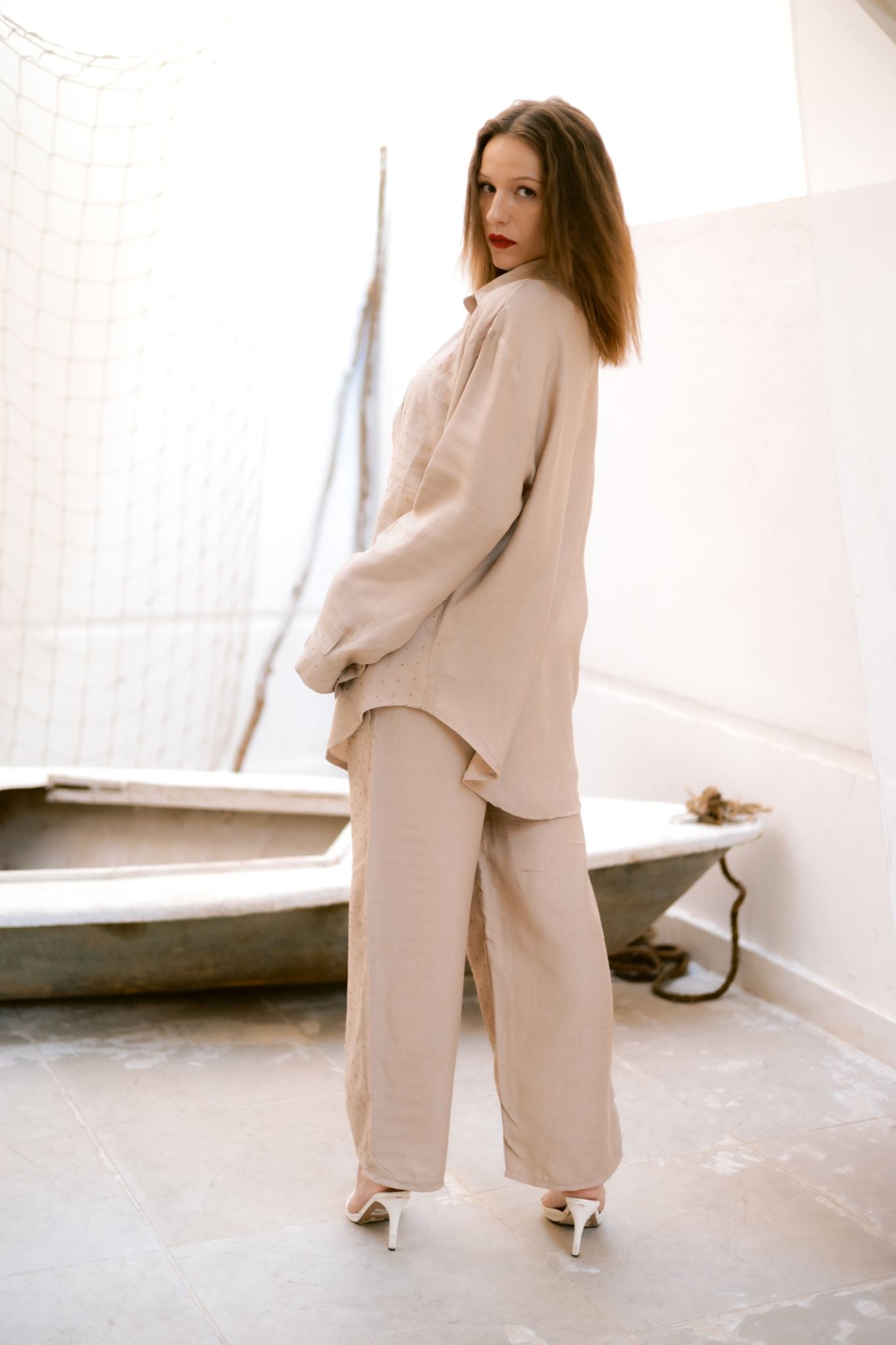 beige bling bling linen set